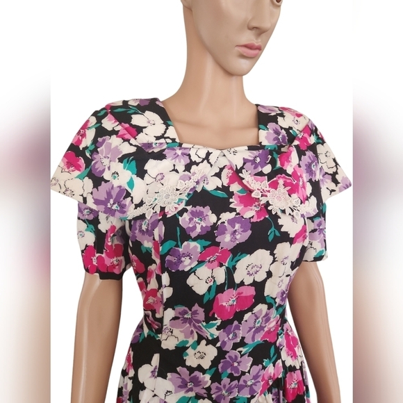 Maggie Lawrence Vintage Sunday Best Dress - Picture 3 of 9